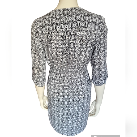 XS black and white dress by Loft - Picture 3 of 6